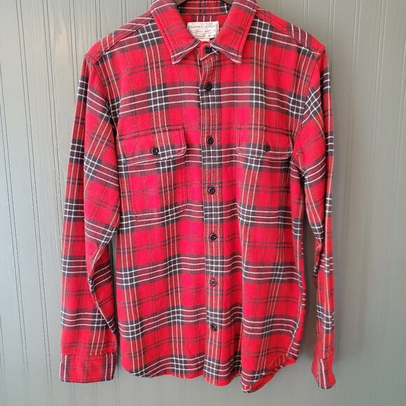 Filson Vintage Work Flannel in Beacon Red Quarry Stone - Picture 1 of 4